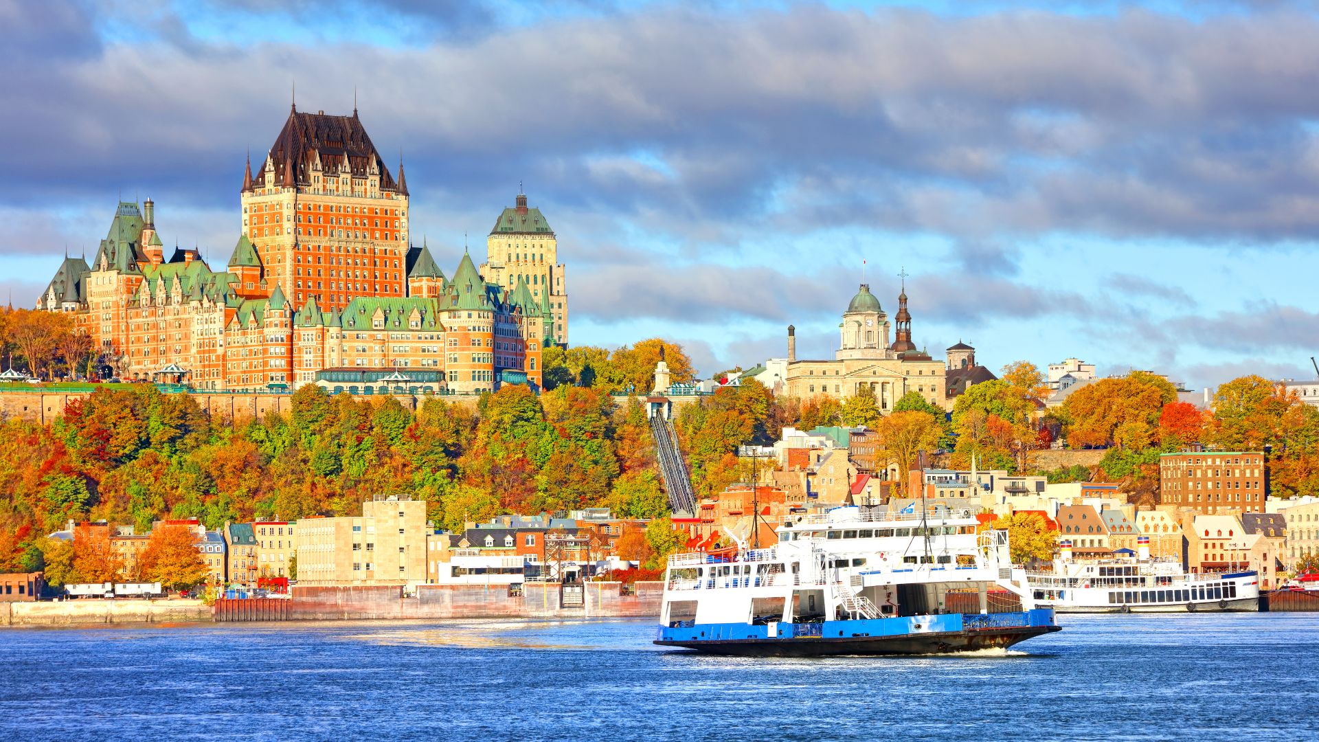 Canadian Visa Expert - Canada in the Autumn